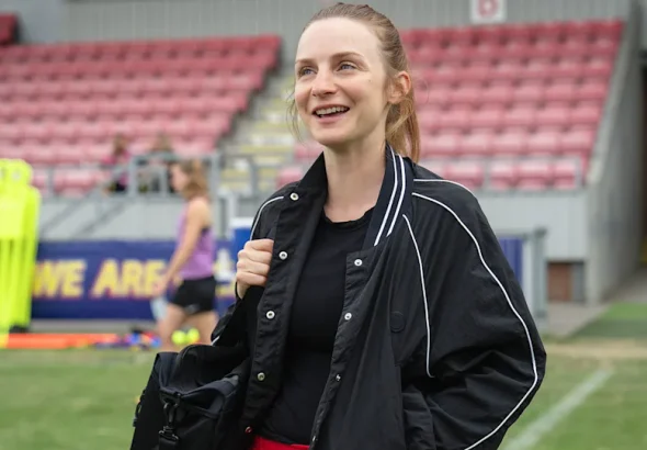 Ted Lasso Season 4 Episode 3 Recap – Lady Greyhounds coach on the football field